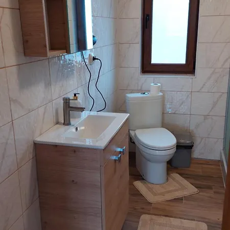 файний будинок *