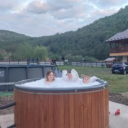 файний будинок * Mizhhirya (Transcarpathia)